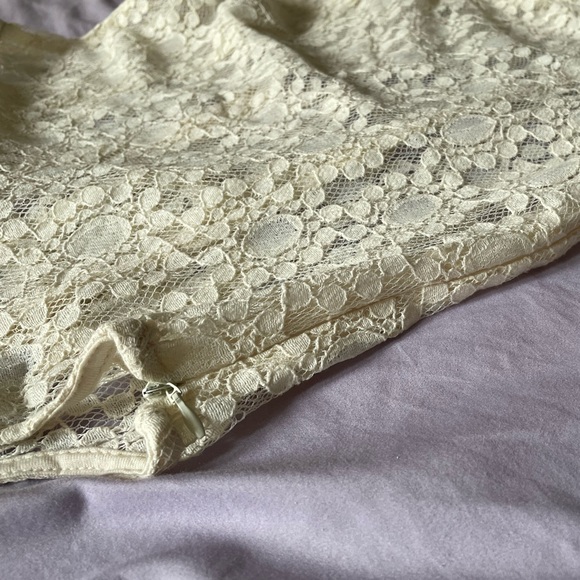 Monteau sleeveless cream white lace mini dress w/ pearl buttons Size M/PM NWOT - Picture 7 of 9